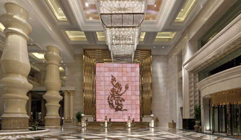 Sheraton Chongqing Hotel Exterior photo